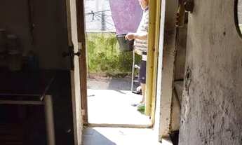 Imagem 5: Vendo casa em frente metrô de Irajá 55,000 local perto de metrô