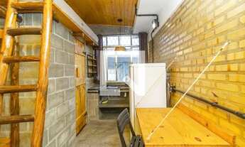 Imagem 2: Apartamento para Aluguel - Praia da Bandeira, 1 Quarto, 27 m2