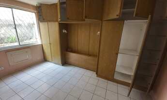 Imagem 3: Amplo Apartamento 1 quarto à venda em Piedade - Garagem