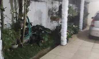 Imagem 2: VENDO ESTÁ CASA BEM LOCALIZADA EM UM BAIRRO NOBRE