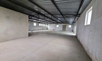 Imagem: EXCELENTE e de ótima qualidade este galpão