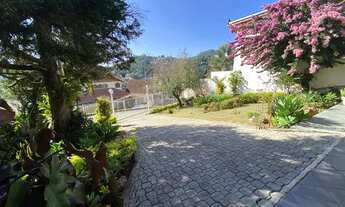 Imagem 6: Casa com 3 quartos, vista incrível e área de lazer à venda nas Braunes, Nova Friburgo - RJ