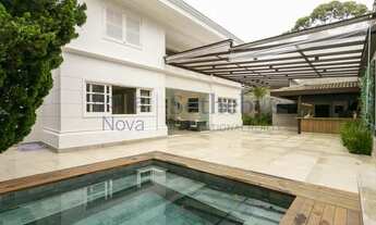 Imagem: Casa em condomínio totalmente reformada