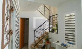 Imagem 4: Casa Mobiliada para Venda em São Paulo, Cidade Vargas, 3 dormitórios, 1 suíte, 2 banheiros