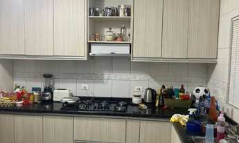 Imagem 5: Excelente sobrado triplex em Santa Felicidade