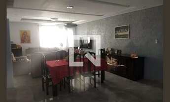 Imagem 1: Casa à Venda - Castanho, 4 Quartos, 166 m2