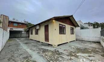 Imagem 2: Casa Semi-mobiliada no bairro Fazenda - Itajaí/SC