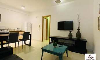 Imagem 5: Experiência luxuosa à beira-mar: Apartamento finamente mobiliado com vista parcial do mar