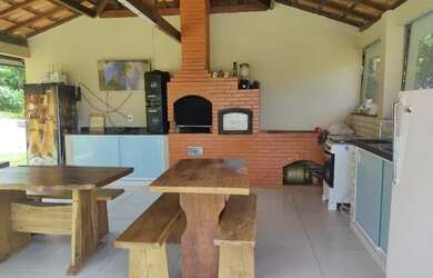 Imagem 2: Chácara rústica com piscina em Ipatinga