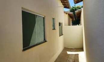 Imagem 3: Casa para Venda em Uberlândia, Shopping Park, 2 dormitórios, 1 banheiro, 1 vaga