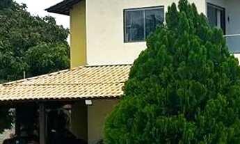 Imagem 2: Casa com uma área/2 enorme. ?