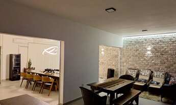 Imagem 3: Casa ampla totalmente diferenciada avaliada em 1.500.000 sendo vendida por 1.100.000