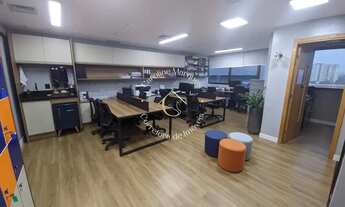 Imagem 4: Conjunto de salas prontas para uso no Hangar Business 64 m², reformada!