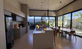 Imagem 4: Casa com 3 suítes à venda, 281 m² por R$ 2.150.000 - Jardim Munique - Maringá/PR