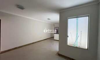 Imagem 5: Casa residencial com 3 quartos sendo 1 suíte disponível para venda no bairro Santa Mônica