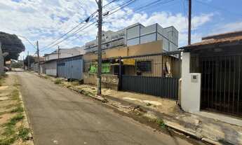 Imagem 2: Casa a venda no Gama -DF, casa original ,2qts,sala,cozinha,banheiro,com kitnete nos fundos