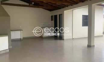 Imagem: Casa para aluguel, 3 quartos, 1 suíte