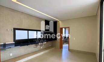 Imagem 5: Casa à venda 5 suítes no Jardins Itália em Goiânia GO