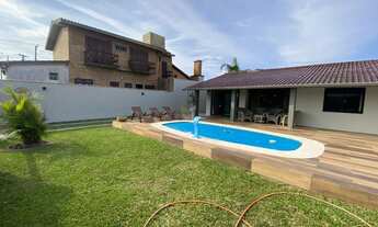 Imagem: Casa 4 dormitórios próxima ao mar no Arpoador