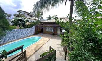 Imagem 2: Casa para Venda em Lauro de Freitas, Buraquinho, 5 dormitórios, 2 suítes, 5 banheiros, 2 v