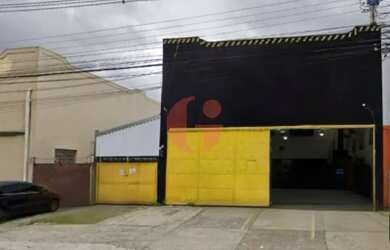 Imagem: Galpão para locação com 6 banheiros e