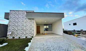 Imagem: Elegância e Conforto Casa à Venda em