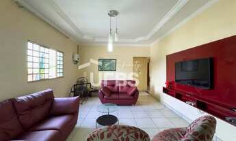 Imagem 2: VENDO SOBRADO 05 QUARTOS SENDO 03 SUÍTES 440 MT SETOR OESTE