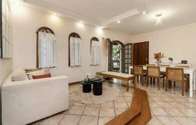 Imagem 5: Sobrado para venda em Jardim Virginia Bianca com 3 quartos, sendo 1 suíte , 223m²