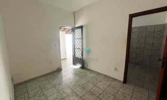 Imagem: CASA COM 1 DORMITÓRIO PARA LOCAÇÃO NO