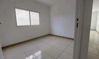 Imagem 2: Casa em Condomínio : Linear / Residencial / Grama