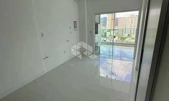 Imagem 4: Apartamento com 2 suítes e 1 vaga de garagem em Porto Belo