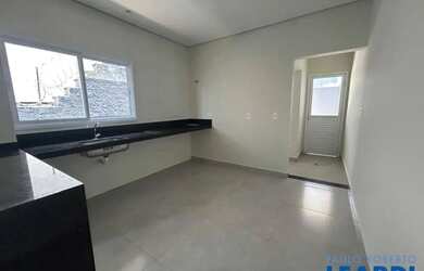 Imagem 3: CASA ASSOBRADADA - JARDIM DO LAGO - SP