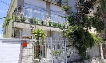 Imagem 5: Casa com 4 Quarto(s) e 2 banheiro(s) para Alugar, 200 m² por R$ 6000 / Mês