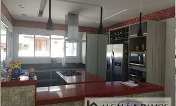 Imagem 4: Casa para venda com 450 metros quadrados com 6 quartos em Condomínio Fechado