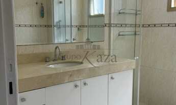 Imagem 4: Apartamento para aluguel e venda possui 237 metros quadrados com 3 quartos