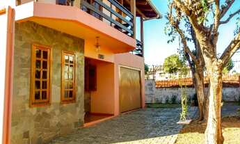 Imagem: Procura-se pessoa para dividir casa