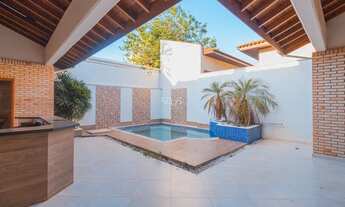 Imagem: Sobrado disponível para locação no condomínio