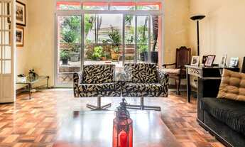 Imagem 5: Casa arborizada com piscina, localizada no coração do Pacaembu!