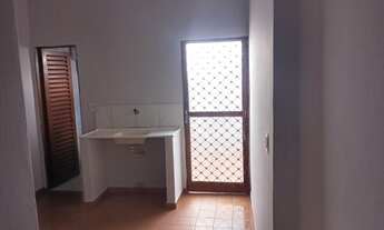 Imagem 7: Casa com 1 dormitório para alugar, 40 m² por R$ 650/mês - Vila Redenção - Goiânia/GO