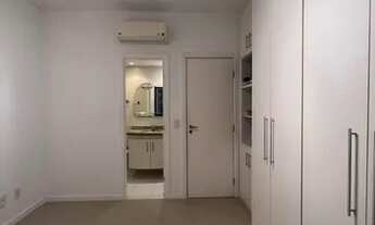 Imagem 6: Apartamento para aluguel e venda possui 139 metros quadrados com 4 quartos