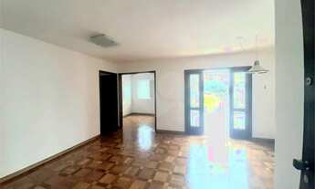 Imagem 2: Apartamento de 70 metros com 2 dormitórios, 3 banheiros, 1 vaga. Moema Pássaros