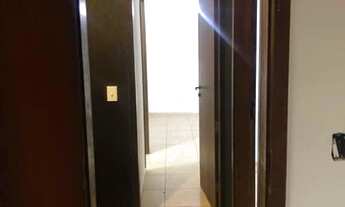 Imagem 7: Sobrado para aluguel possui 100 metros quadrados com 4 quartos em Cristo Rei - Curitiba