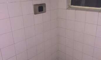 Imagem 4: AV. GETÚLIO VARGAS, SALA COMERCIAL C/ BANH. APROX. 30M2. R$ 400,00. + TAXAS