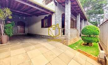 Imagem 2: Casa à venda no bairro Alto Caiçaras - Belo Horizonte/MG