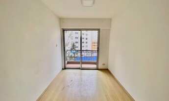 Imagem 2: Apartamento vago, vaga livre, sacada, junto metrô Saúde, escolas, bancos, supermercados