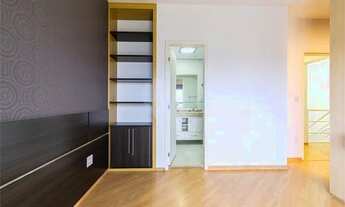 Imagem 5: A cobertura Triplex no PLANALTO PAULISTA conta com 277m², 3 quartos, 5 banheiros e 4 vagas