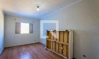 Imagem 5: Casa para Aluguel - Vila Luzita, 2 Quartos, 131 m2