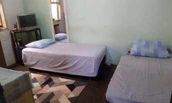 Imagem: Vaga masculina em República masculina