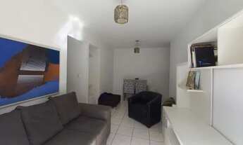 Imagem 4: Apartamento com 2 dormitórios e 1 vaga de garagem. Condomínio fechado com lazer completo