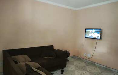 Imagem 2: Alugo casa com 3 quartos um suíte